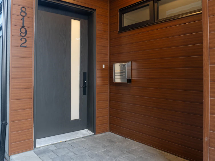 2-8192 Haig Street, Vancouver, BC, V6P 4R9