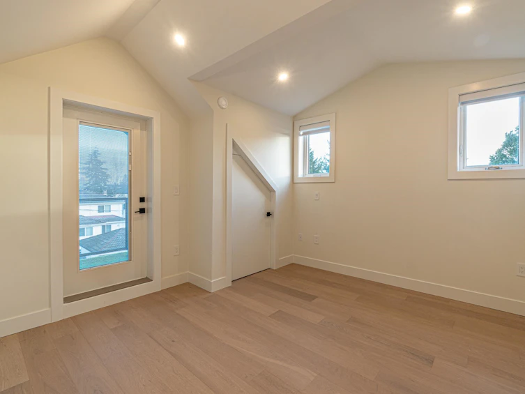 2-8192 Haig Street, Vancouver, BC, V6P 4R9 - 11