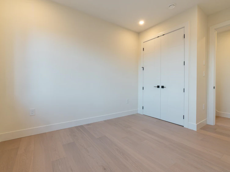2-8192 Haig Street, Vancouver, BC, V6P 4R9 - 18