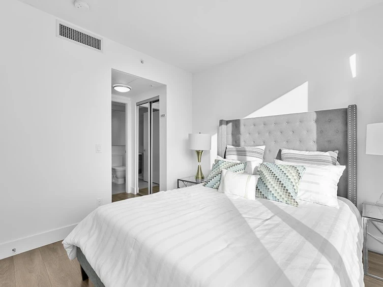 802-5233 Gilbert Road, Richmond, BC, V7C 0B3 - 10