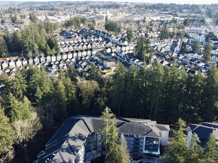 614-3480 146a Street, Surrey, BC, V3S 0V6 - 3