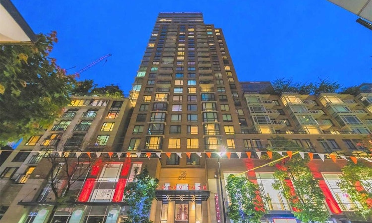 803-788 Richards Street