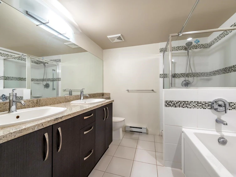 333-9288 Odlin Road, Richmond, BC, V6X 0C3 - 12