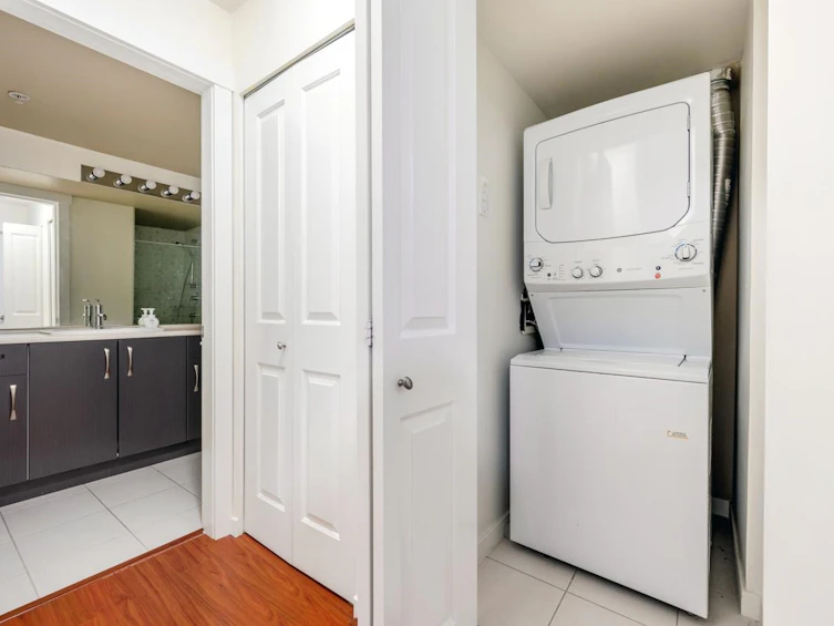 333-9288 Odlin Road, Richmond, BC, V6X 0C3 - 16