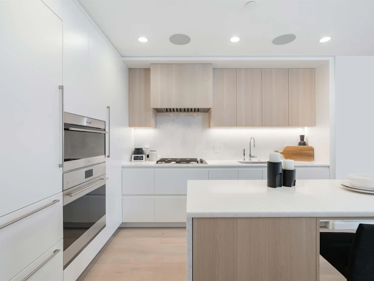 2201-7418 Paulson Street, Vancouver, BC, V6P 0J8