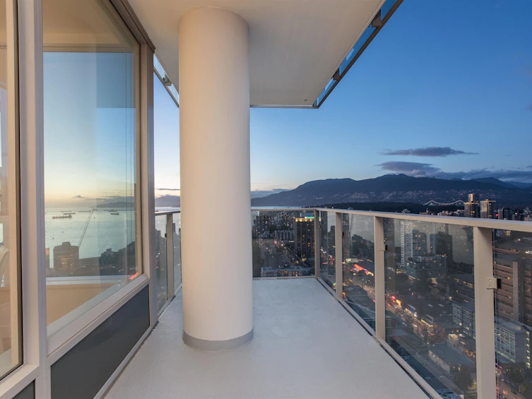 3802-1289 Hornby Street, Vancouver, BC, V6Z 0G7 - 4