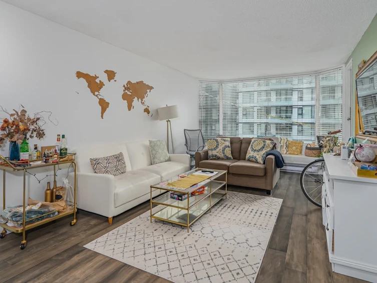 205-1330 Hornby Street, Vancouver, BC, V6Z 1W5 - 2