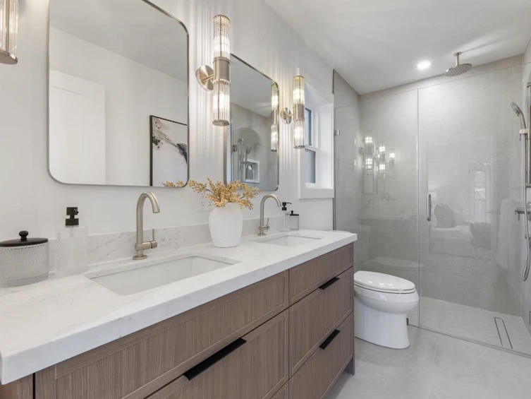 2207 E 7th Avenue, Vancouver, BC, V5N 1S8 - 18