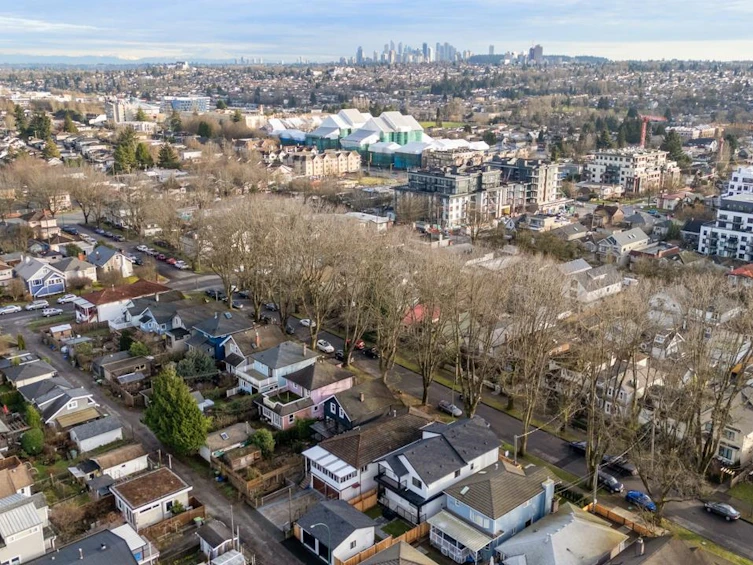2207 E 7th Avenue, Vancouver, BC, V5N 1S8 - 32