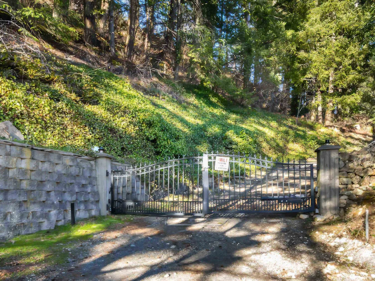 3099 Lougheed Highway, Agassiz, BC, V0M 1A1 - 4