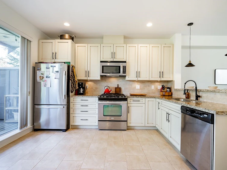 123-2979 156 Street, Surrey, BC, V3Z 8V8 - 9