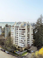 203 1412 Esquimalt Avenue