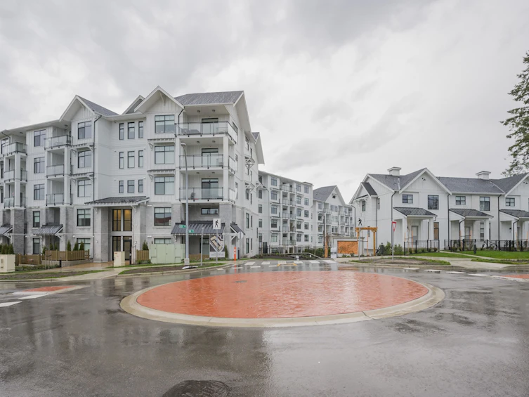 102-3317 148 Street, Surrey, BC, V4P 0H5 - 2