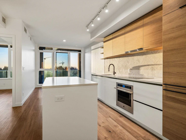 1111-13428 105 Avenue, Surrey, BC, V3T 0S6 - 8