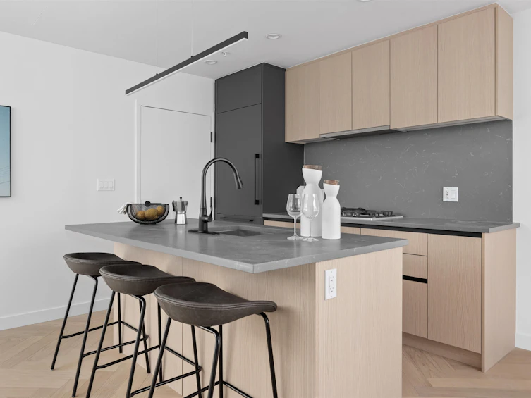 TH5-6768 Oak Street, Vancouver, BC, V6P 0L2 - 6
