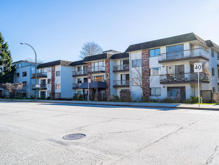 303-2040 Cornwall Avenue, Vancouver, BC, V6J 1E1 - 23