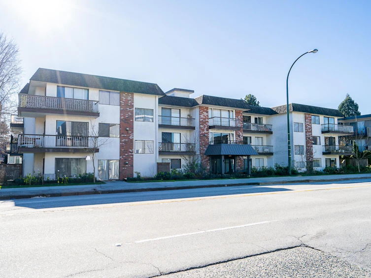 303-2040 Cornwall Avenue, Vancouver, BC, V6J 1E1 - 25
