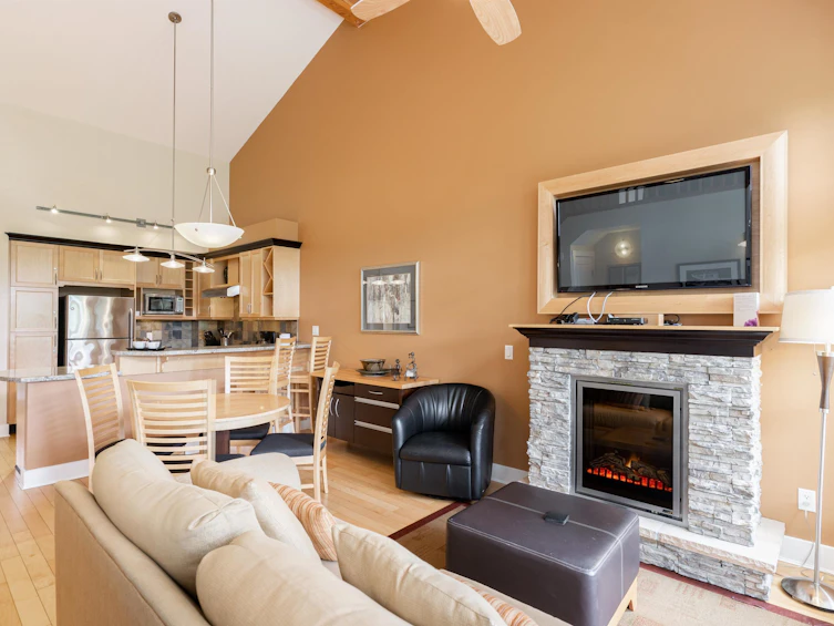30B-12849 Lagoon Road, Pender Harbour Egmont, BC, V0N 2H0 - 9
