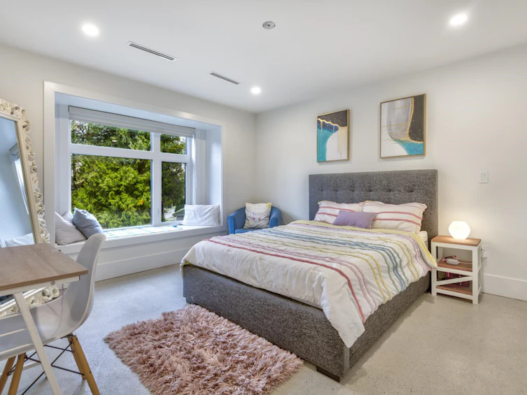 3347 Lakedale Avenue, Burnaby, BC, V5A 3C9 - 26