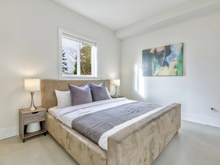 3347 Lakedale Avenue, Burnaby, BC, V5A 3C9 - 3