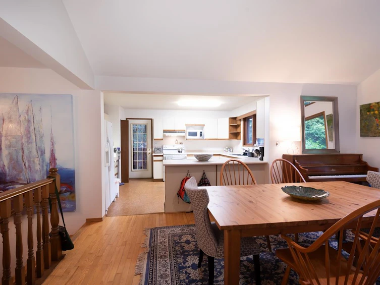1581 Whitesails Drive, Bowen Island, BC, V0N 1G2 - 8