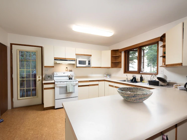 1581 Whitesails Drive, Bowen Island, BC, V0N 1G2 - 9