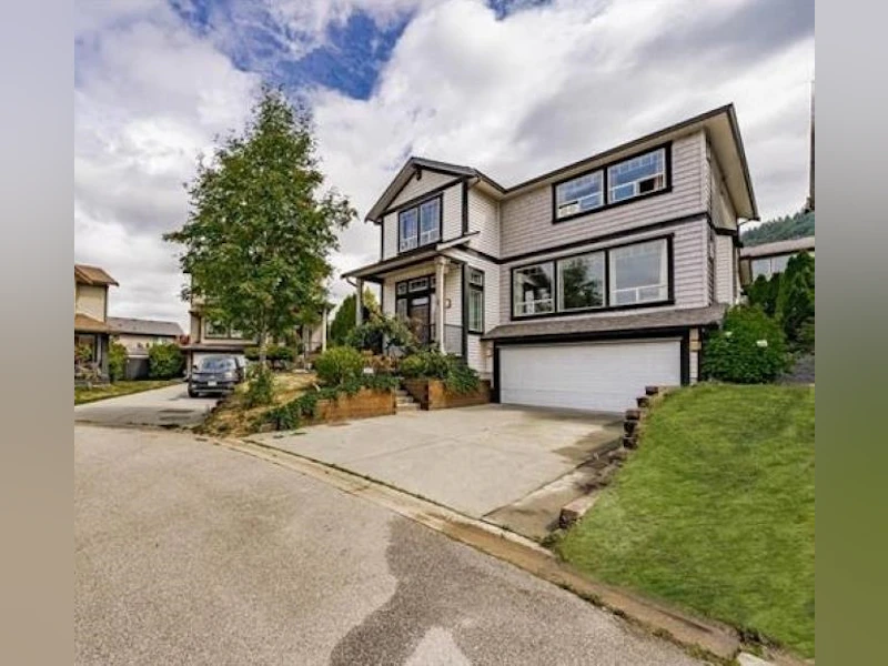 10715 Beecham Place, Maple Ridge BC V2W 0E9