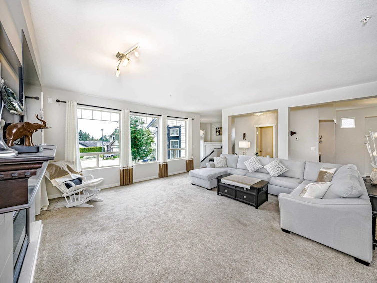 10715 Beecham Place, Maple Ridge, BC, V2W 0E9 - 9