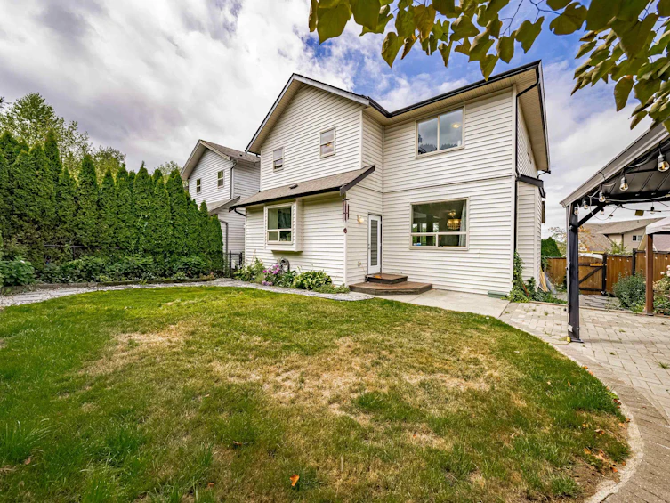 10715 Beecham Place, Maple Ridge, BC, V2W 0E9 - 23