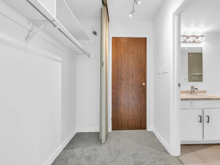 204-1877 W 5th Avenue, Vancouver, BC, V6J 1P5 - 21