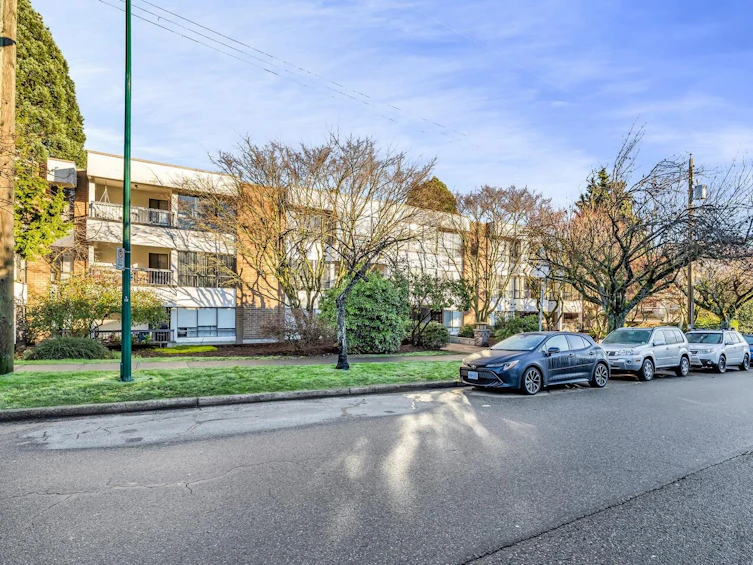 204-1877 W 5th Avenue, Vancouver, BC, V6J 1P5 - 23