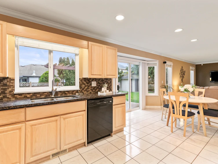 6332 189 Street, Surrey, BC, V3S 7W3 - 14