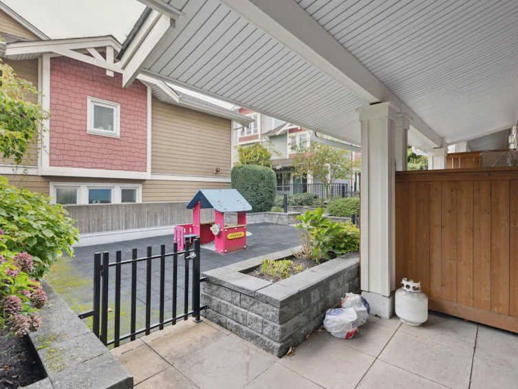 301-568 Rochester Avenue, Coquitlam, BC, V3K 0C3 - 16