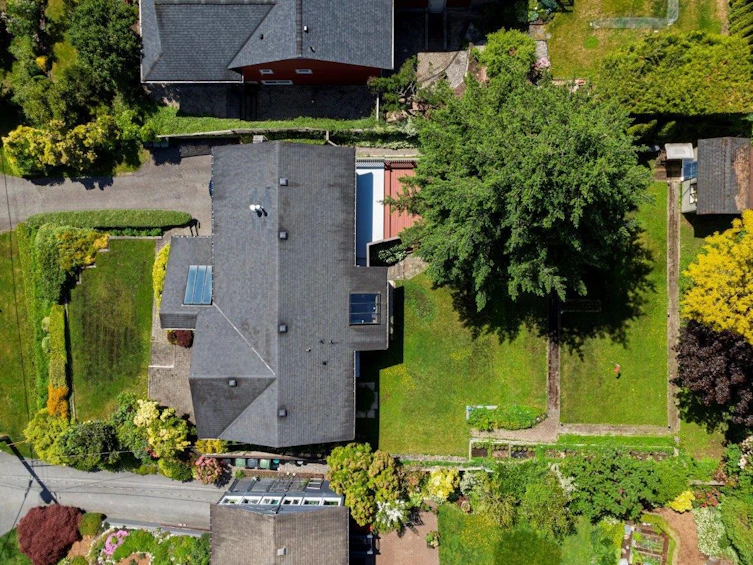 1427 Appin Road, North Vancouver, BC, V7J 2T4 - 5