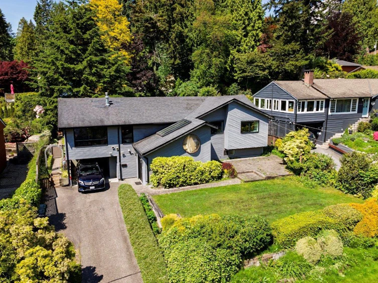 1427 Appin Road, North Vancouver, BC, V7J 2T4 - 35
