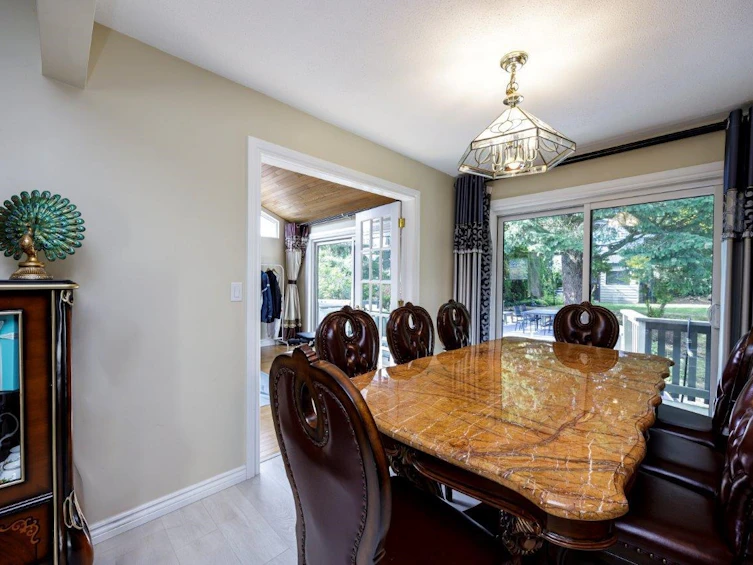 1427 Appin Road, North Vancouver, BC, V7J 2T4 - 11