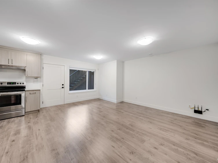 16657 18a Avenue, Surrey, BC, V3Z 1A2 - 38