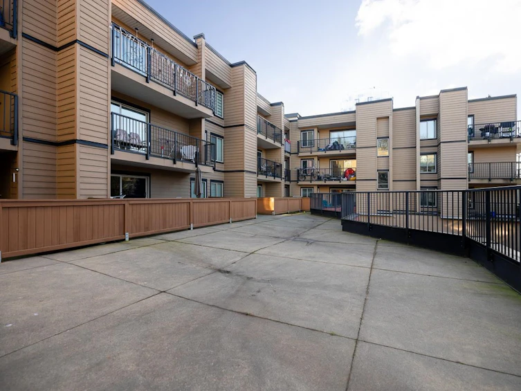 101-10438 148 Street, Surrey, BC, V3R 8S9 - 25