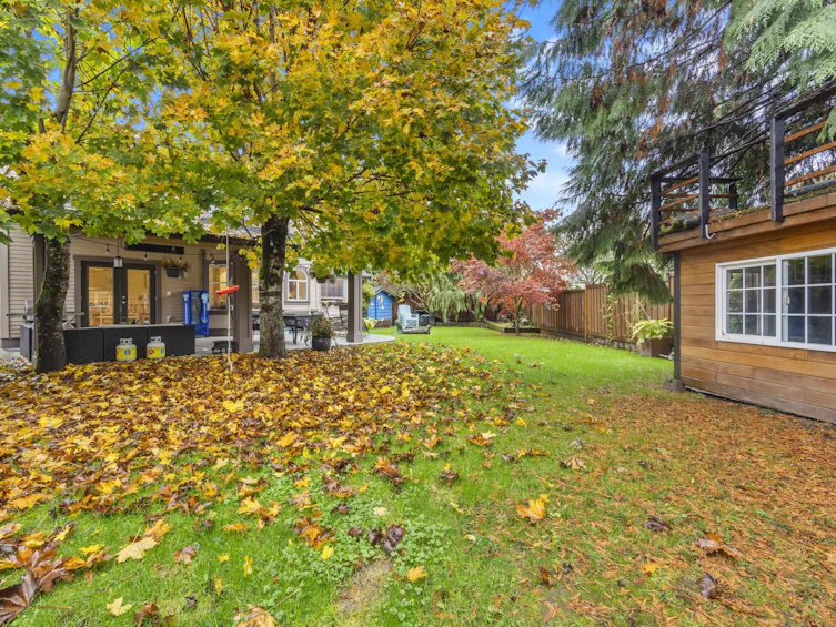18876 63a Avenue, Surrey, BC, V3S 7W3 - 15