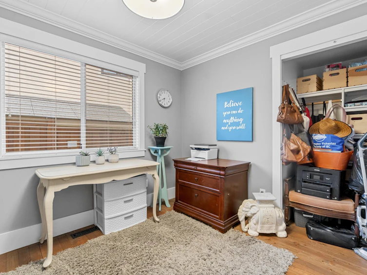 18876 63a Avenue, Surrey, BC, V3S 7W3 - 18
