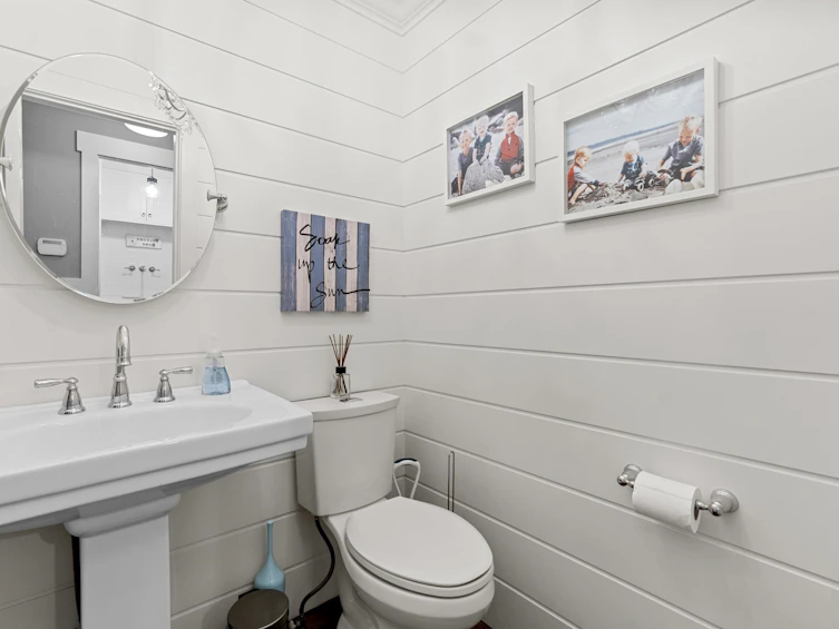 18876 63a Avenue, Surrey, BC, V3S 7W3 - 19