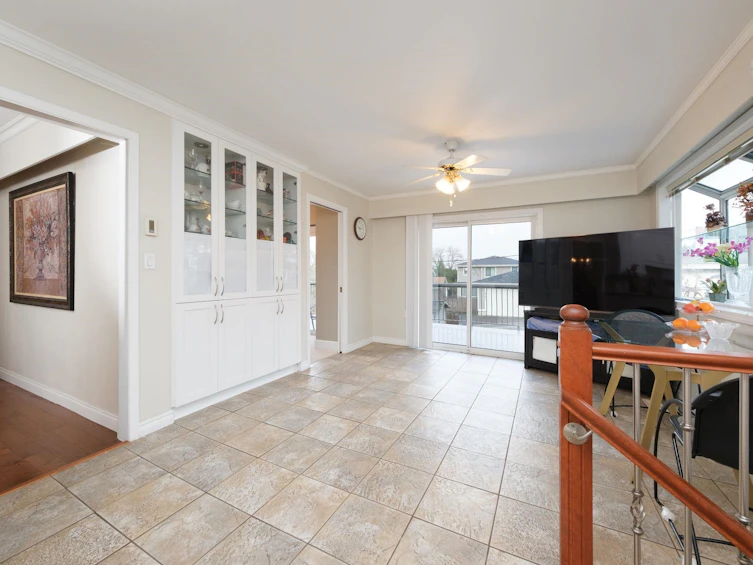 6140 Buckingham Place, Burnaby, BC, V5E 3W5 - 9