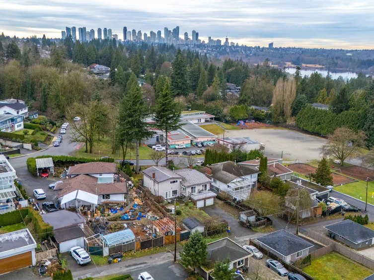 6140 Buckingham Place, Burnaby, BC, V5E 3W5 - 38