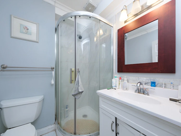 6140 Buckingham Place, Burnaby, BC, V5E 3W5 - 22