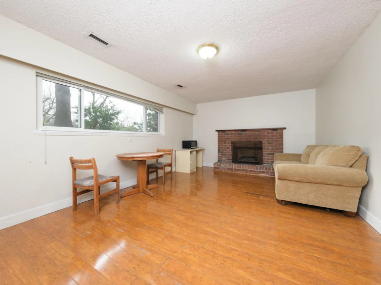 6140 Buckingham Place, Burnaby, BC, V5E 3W5 - 24