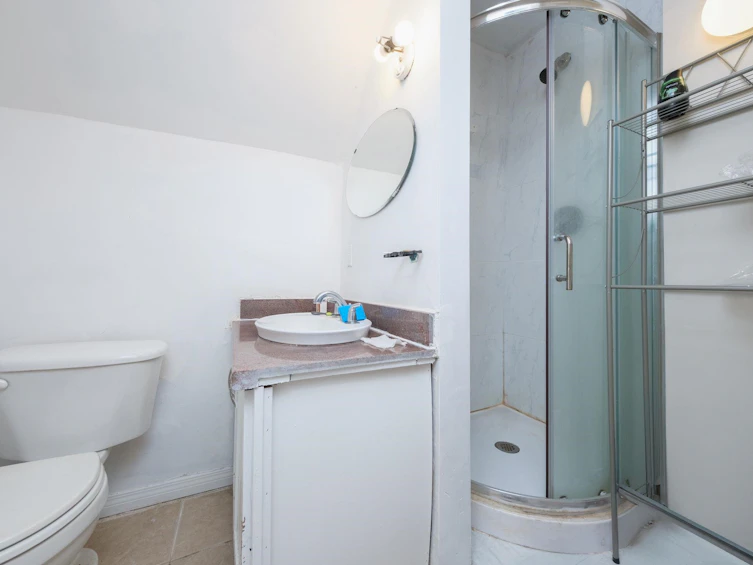 6140 Buckingham Place, Burnaby, BC, V5E 3W5 - 27