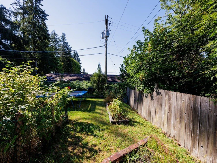 123 E Kings Road, North Vancouver, BC, V7N 1H4 - 26