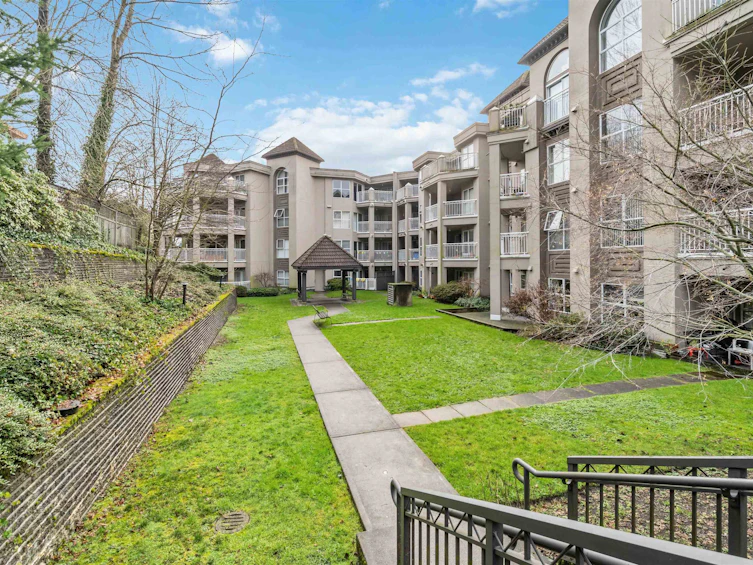 402-1128 Sixth Avenue, New Westminster, BC, V3M 6V8 - 24