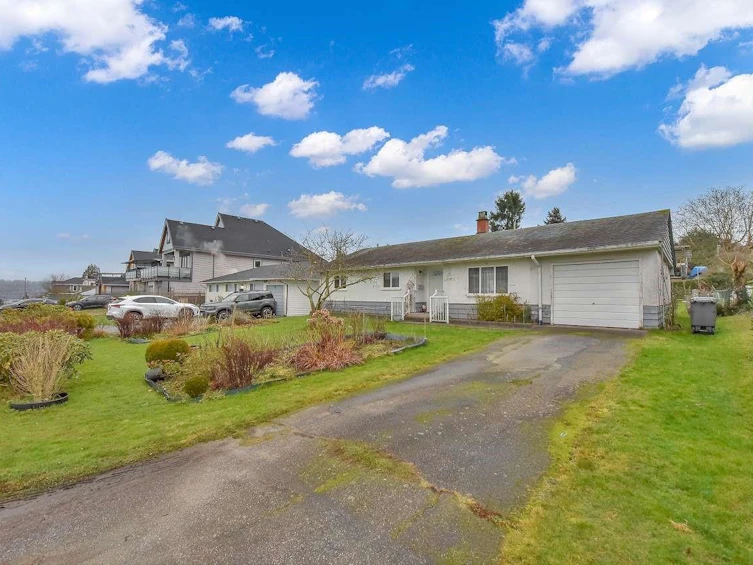 11102 135a Street, Surrey, BC, V3R 3A4 - 32