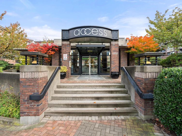 208-10866 City Parkway, Surrey, BC, V3T 2W9 - 3